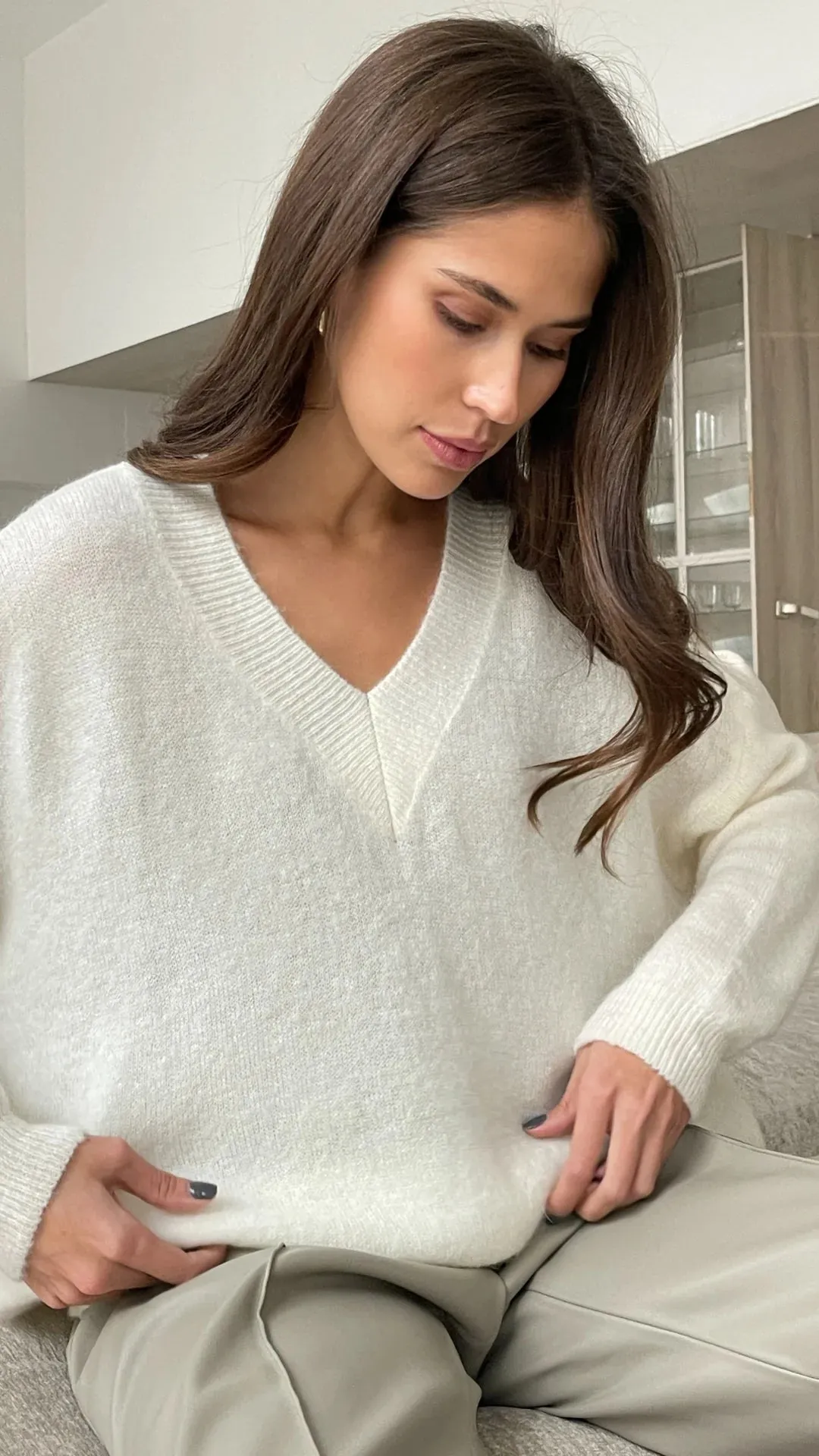 April Alpaca Sweater (White)