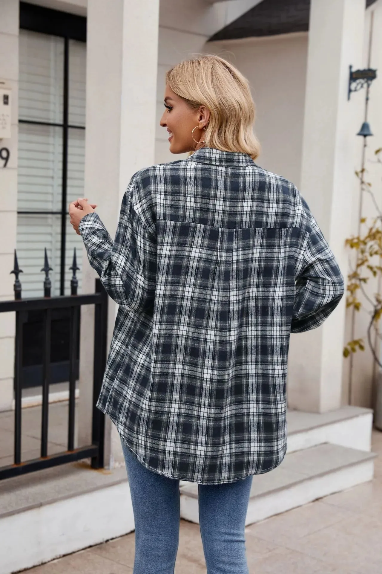 Women's Casual Fashion Hot Girl Loose Plaid Shirt